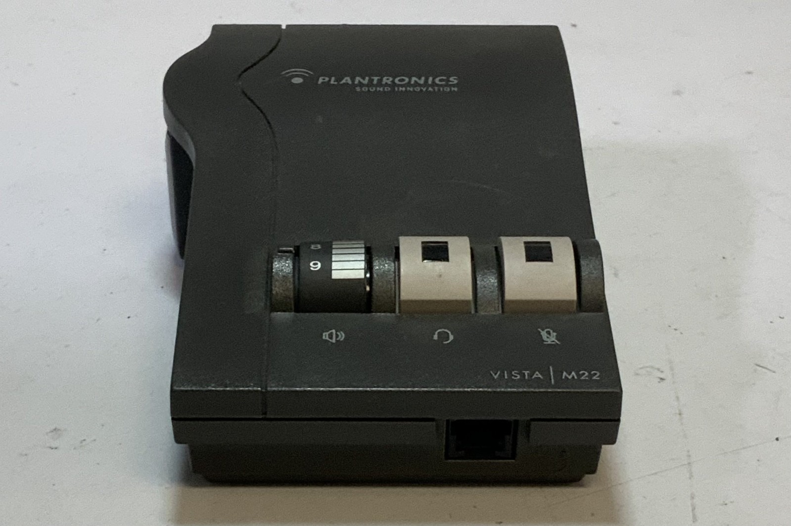 Plantronics Vista M22 Audio Processor Headset Amp. Sound Innovation Corded “J6C”