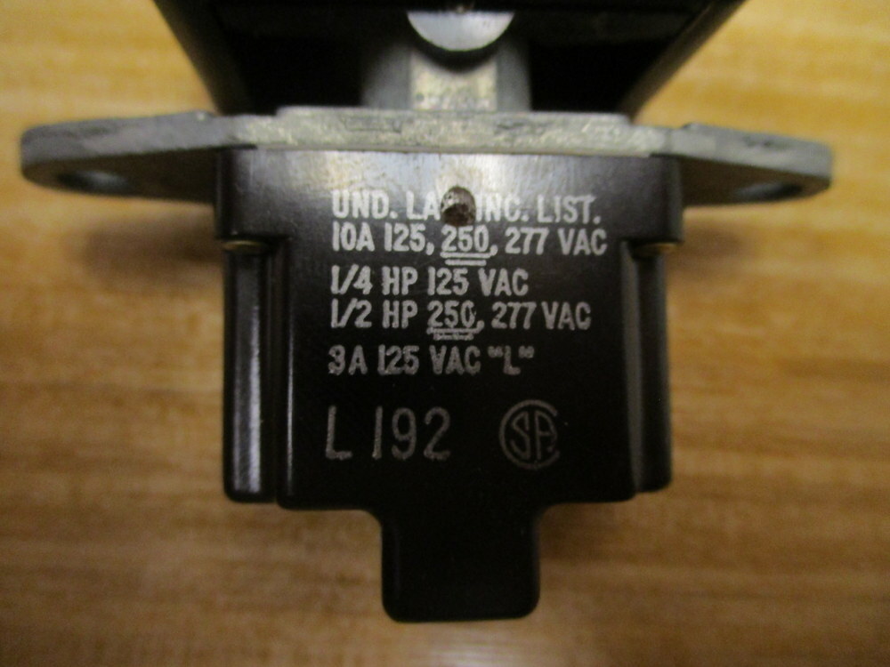 Honeywell 1TP16-7 Rocker Switch 1TP167