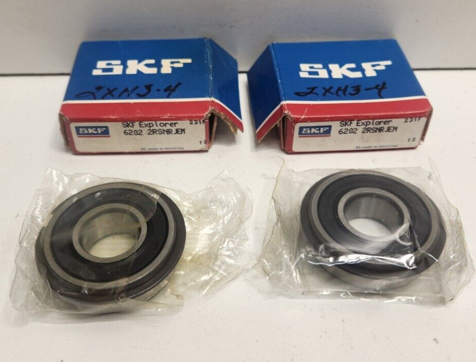 LOT OF 2 NEW OLD STOCK! SKF 15MM BORE X 35MM OD X 11MM BEARINGS 6202-2RS-NR-JEM