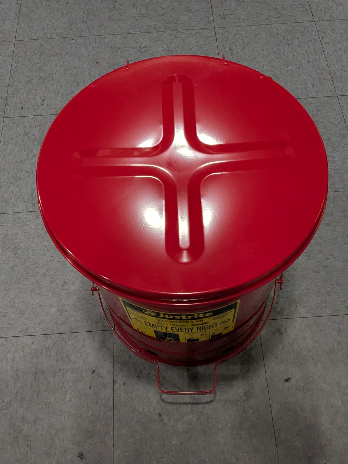 JUSTRITE Oily Waste Can: 10 gal, Steel, Foot Operated 09308