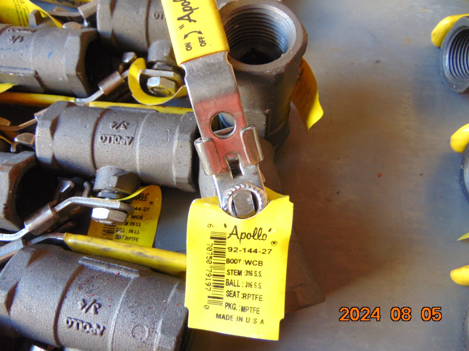 (1) Apollo 3/4″ Nominal FNPT Carbon Steel Ball Valve 92-144-27 Unibody THREADED