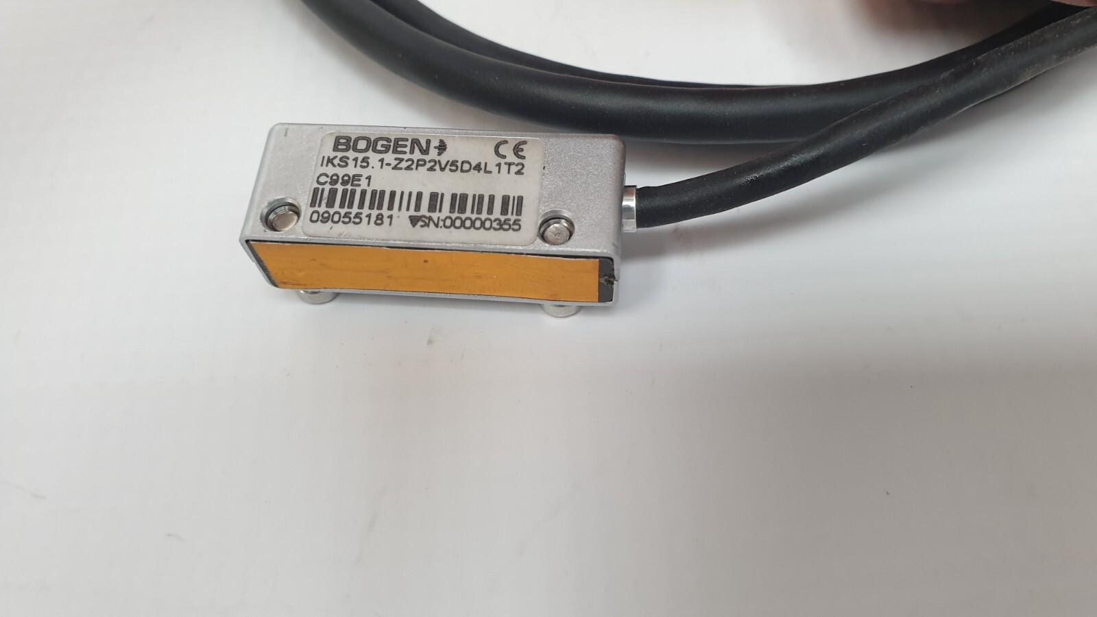 Yaskawa Serial Converter JZDP-J008-629 with Accessories