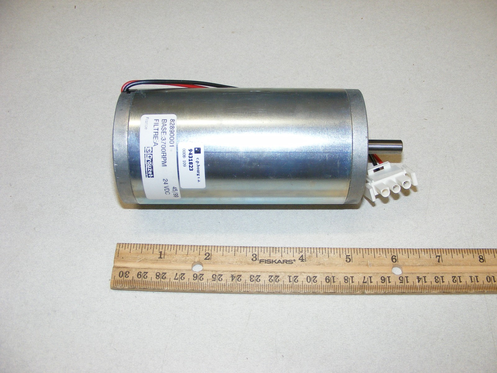 C.P. Bourg 9431823 ITB MOTOR , Crouzet 82890001 (a76)