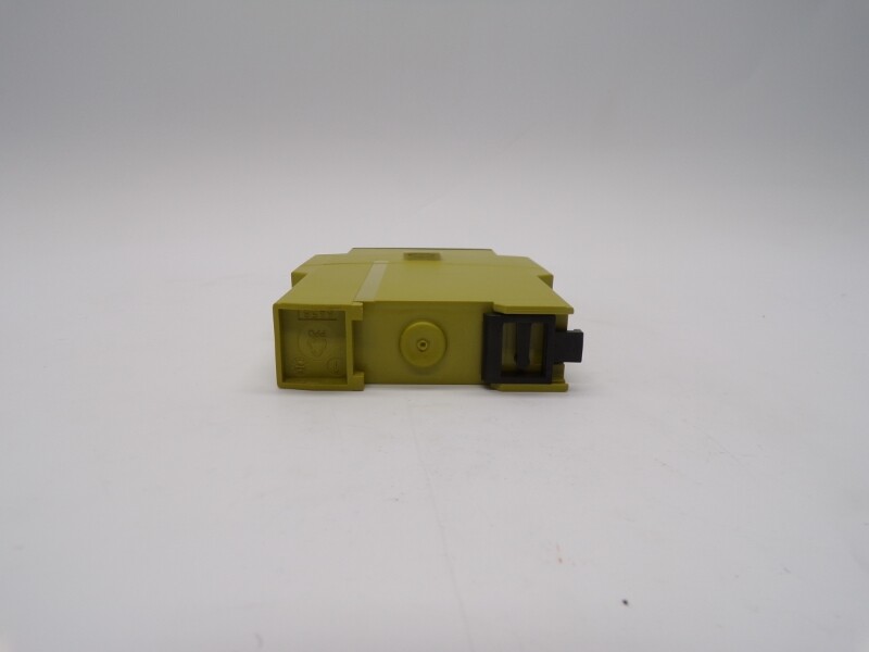 PILZ S1EN50KOHM24-240VAC/DC 884100 42-240VAC 5A NSMP