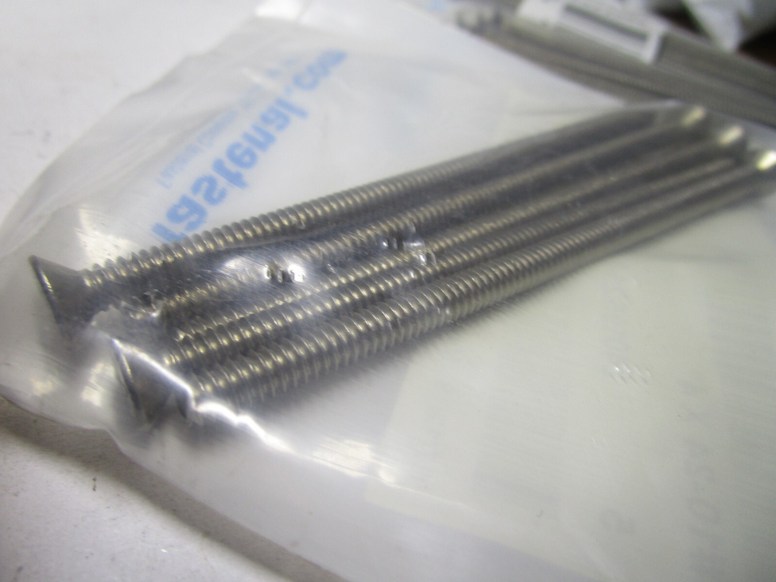 #10-24 x 4″ Phillips Flat Head Grade 18-8 Stainless Steel Machine Screw QTY 15