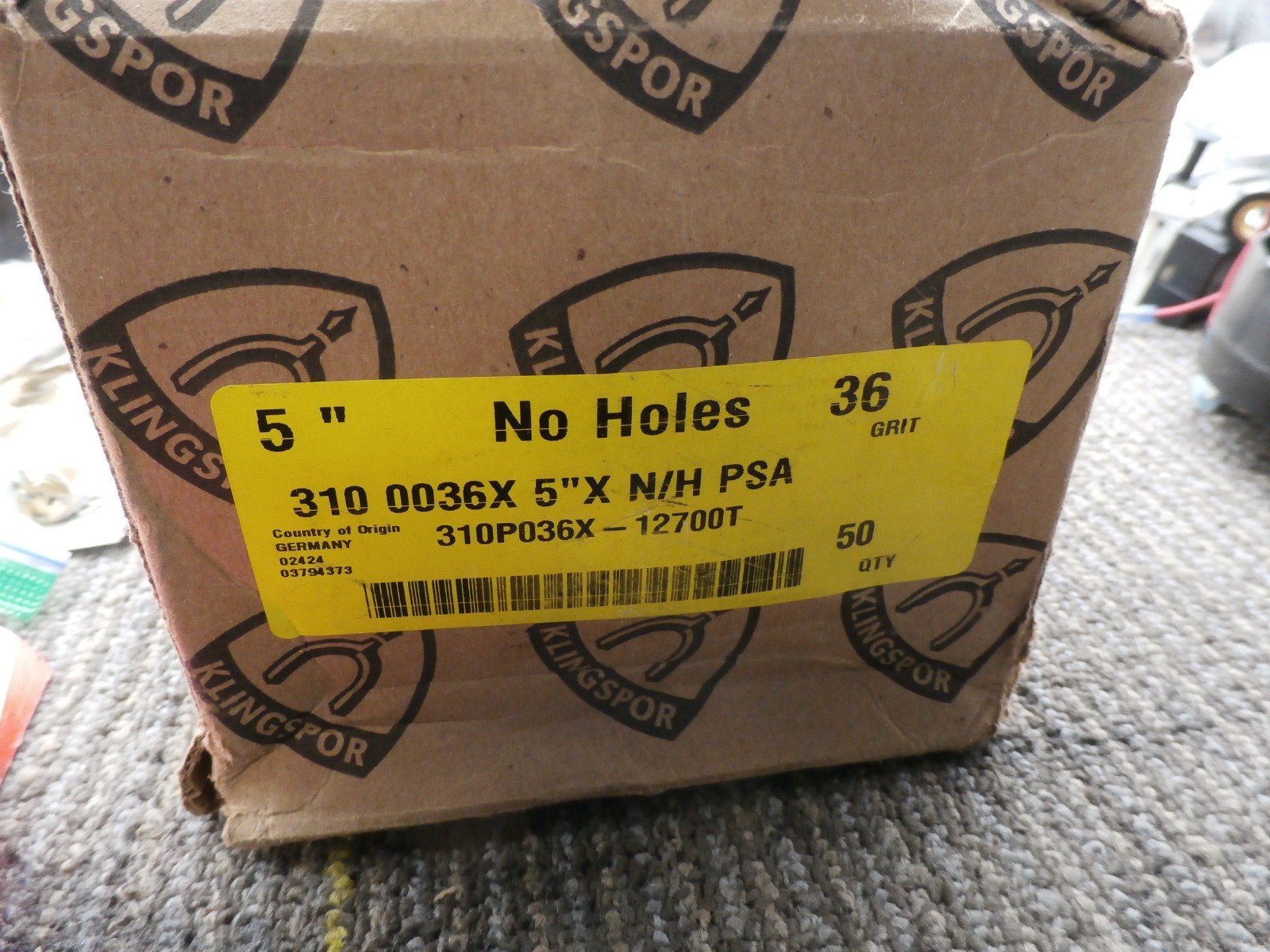 New (QTY 50) Klingspor 310P036X-12700T Discs Aluminum Oxide 36 Grit 5″ No Holes