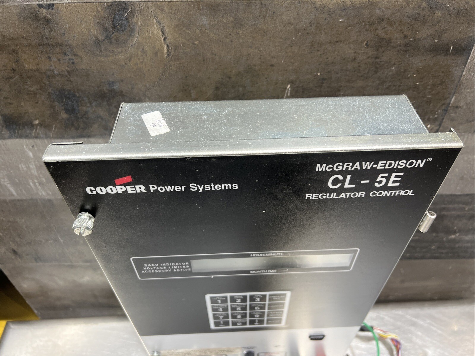COOPER POWER SYSTEMS CL-5E REGULATOR CONTROL MCGRAW-EDISON CL-5 Used Surplus