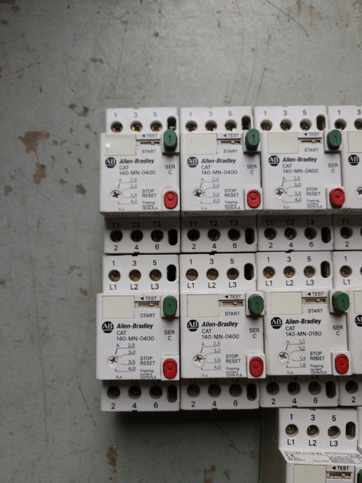 Lot of 14 ALLEN BRADLEY 140-MN-0160 MANUAL MOTOR STARTER