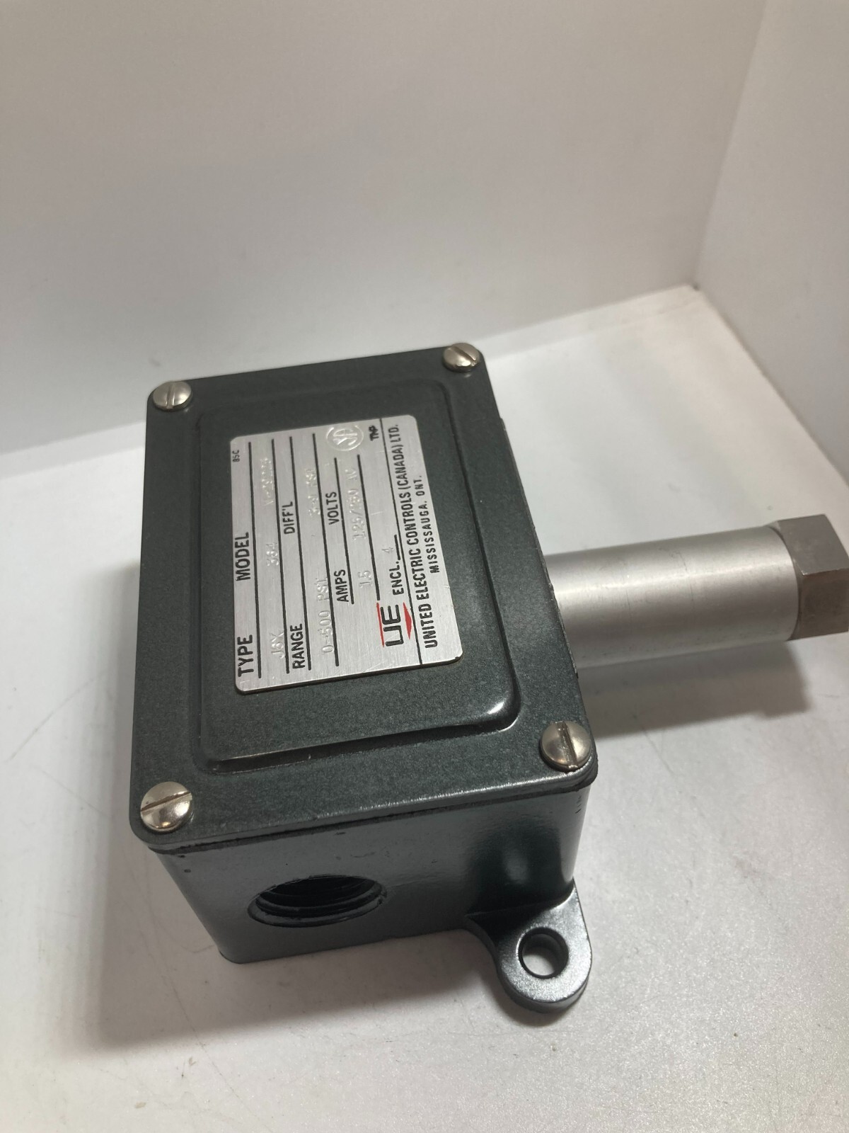 UNITED ELECTRIC J6X 364 PRESSURE SWITCH 0-500PSI 15A 125/250AC NNB