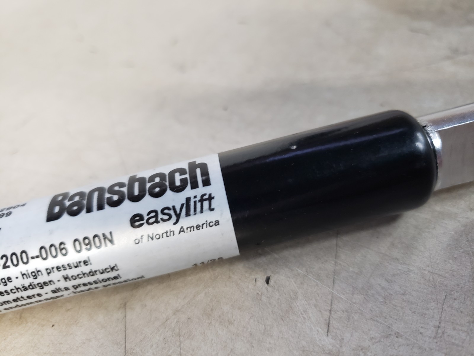 BANSBACH W0J2P-1-032-200-006 090N EASYLIFT GAS SPRING
