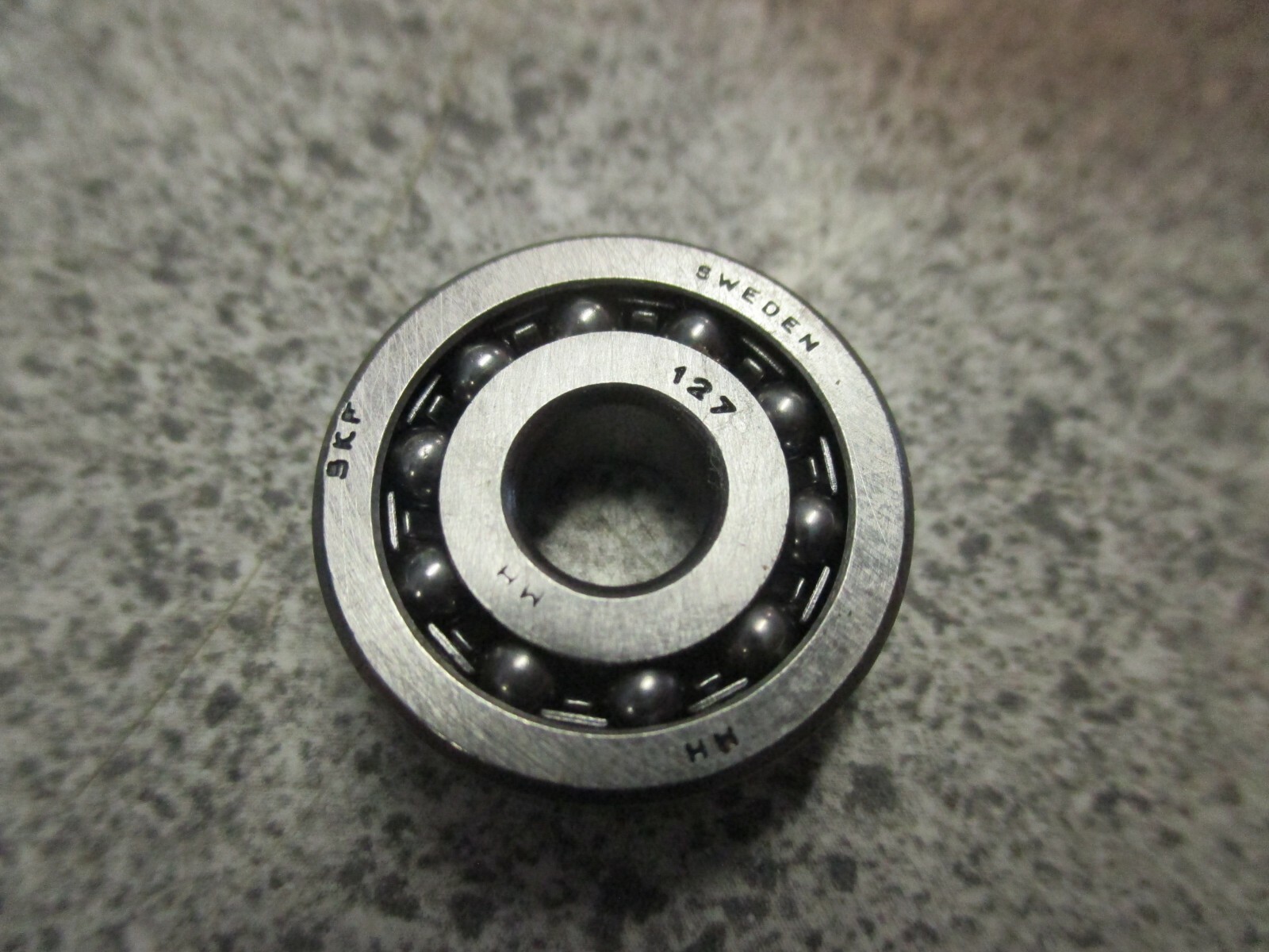 SKF 13302 127 Double Row Self Aligning Ball Bearing 7x22x7mm NIB