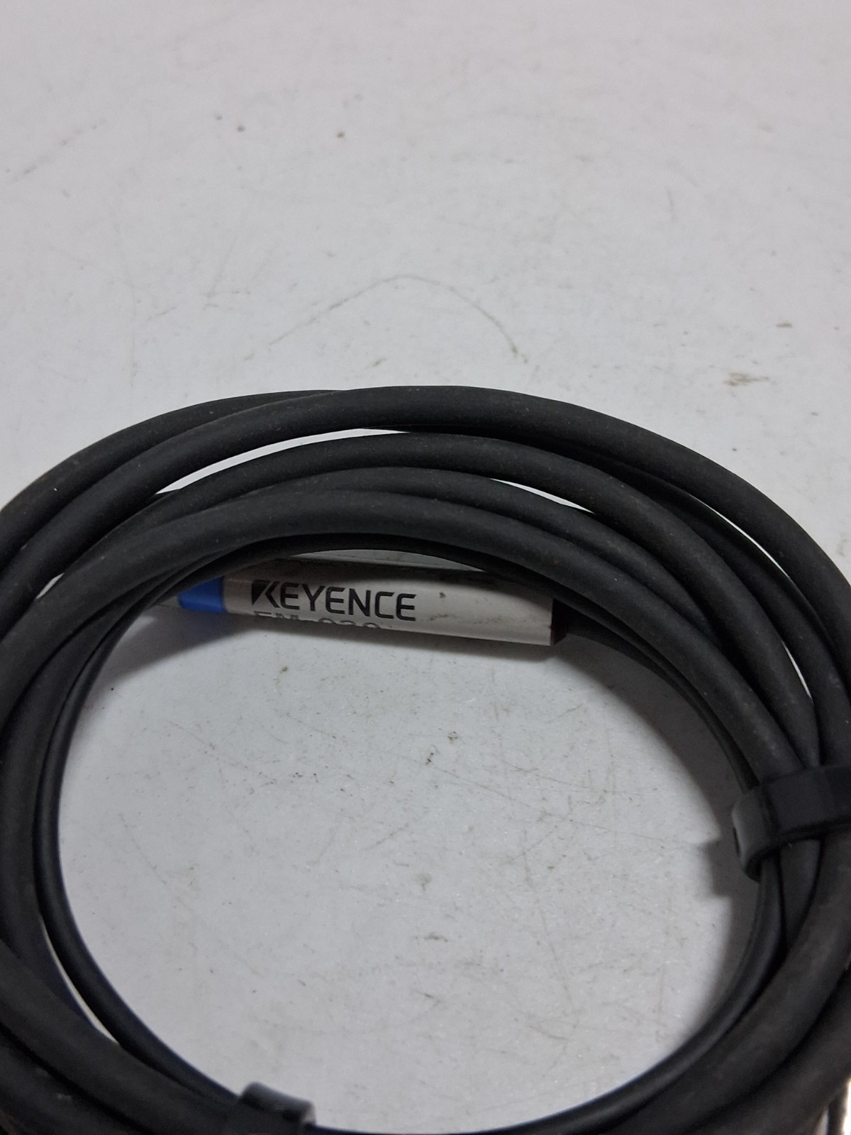 KEYENCE EM-030 PROXIMITY SWITCH 10.8-30VDC SHIELDED NO RED LED NPN NNB