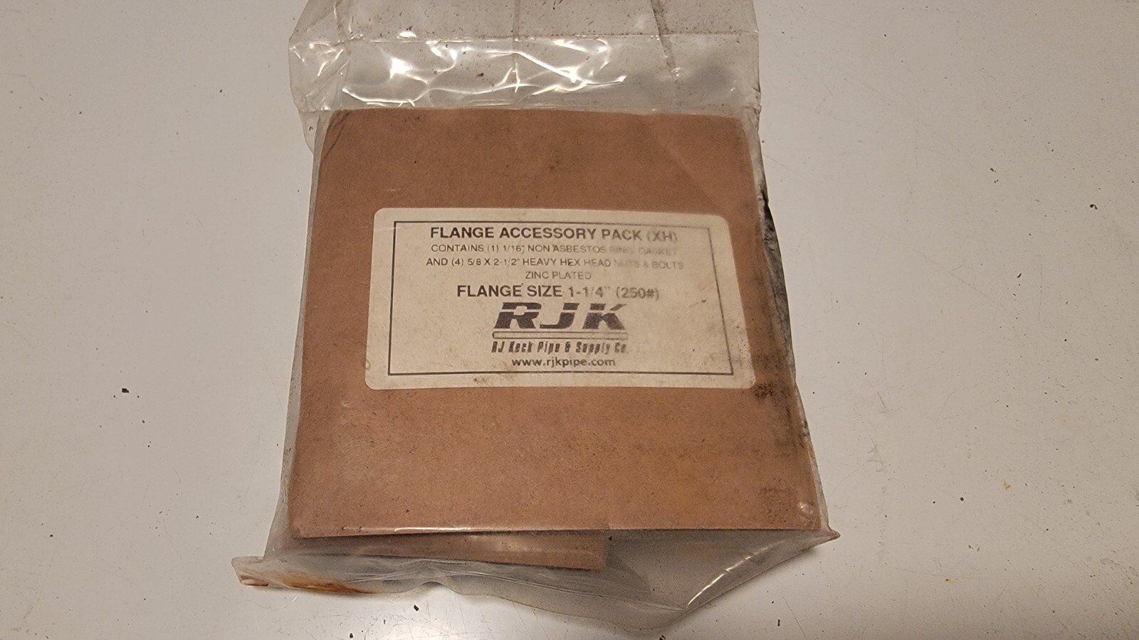 RJK 1 1/4″ flange accessory kit