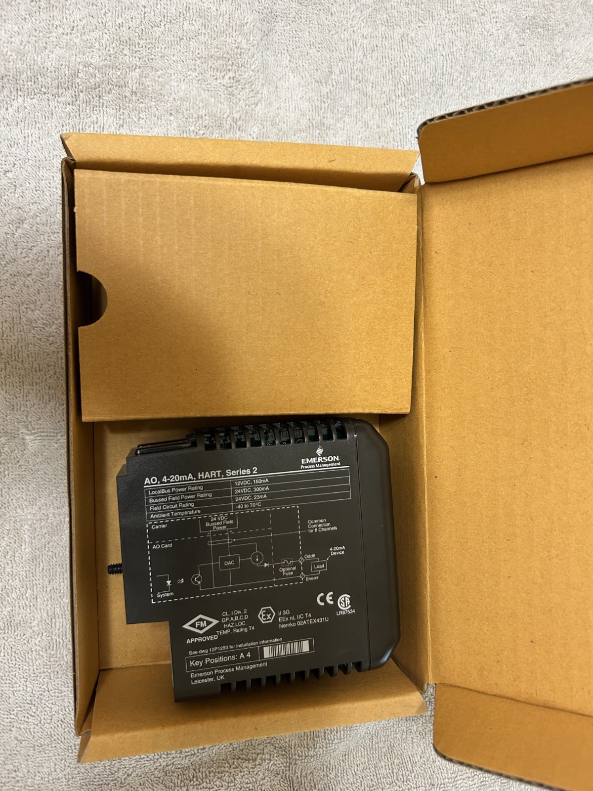 EMERSON DELTAV KJ3221X1-BA1 AO CARD 8 CH 4-20 MA HART SER2 PN 12P2531X Terminal