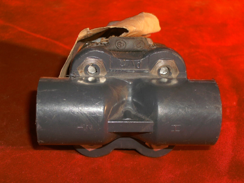 HILLS MCCANNA FIG. 6 INDICATING DIAPHRAGM VALVE 1/2″ NPT NEOPRENE/PVC BODY
