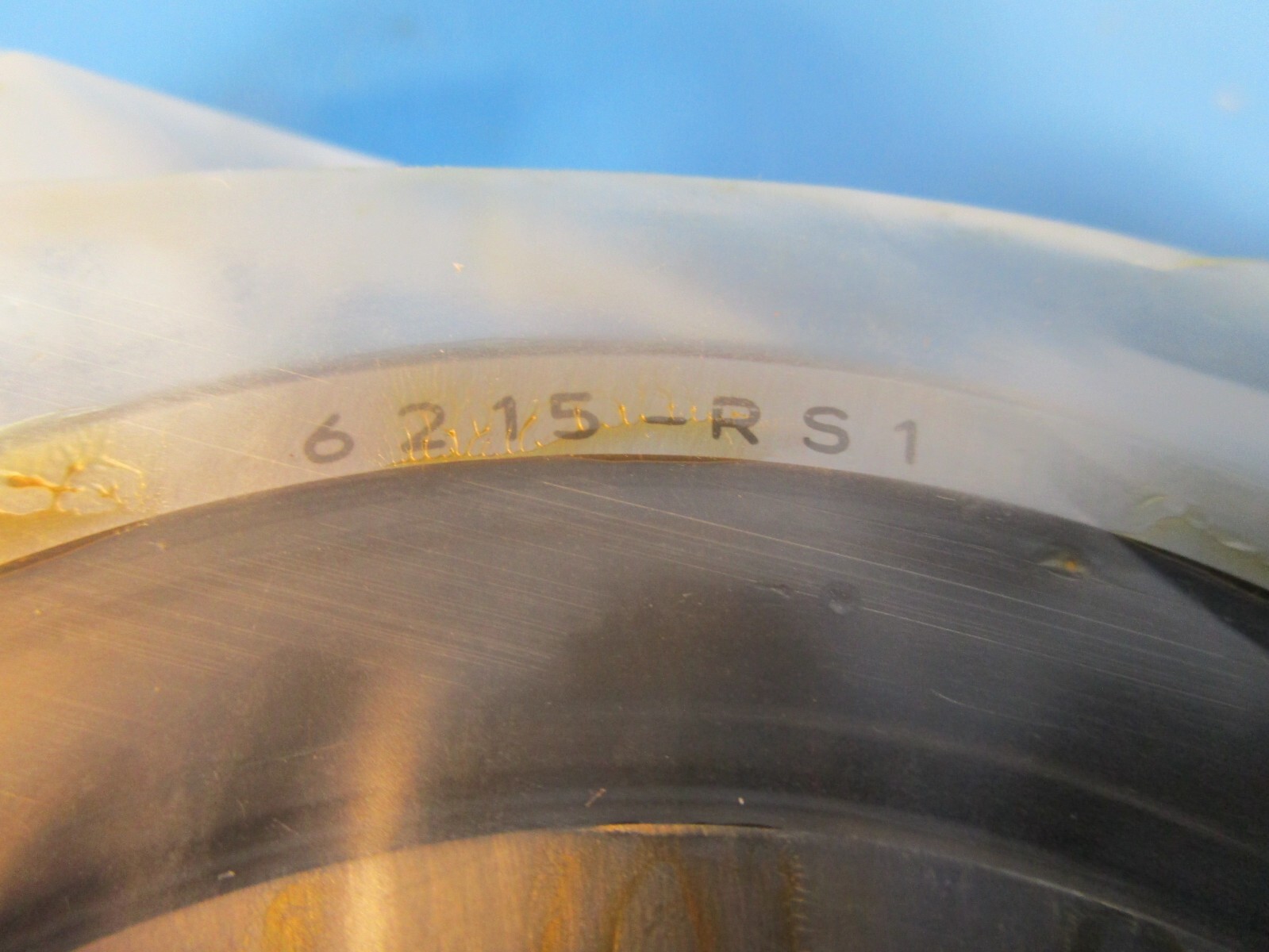 SKF 6215 RS1 Deep Groove, Single Row Ball Bearing; 75MM Bore, 130MM OD, 25MM