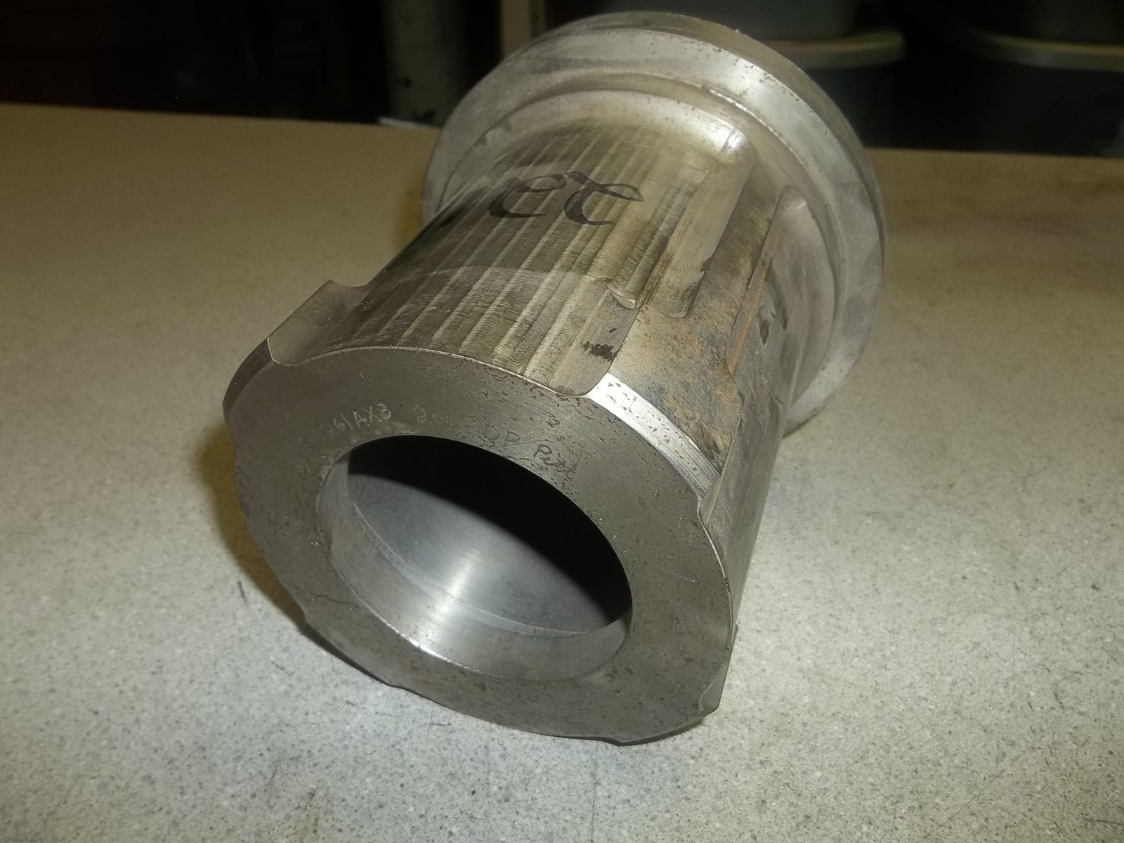 Industrial Bearing Assembly 2219592 P.3.C 12VEM261AX3 20 10P *FREE SHIPPING*