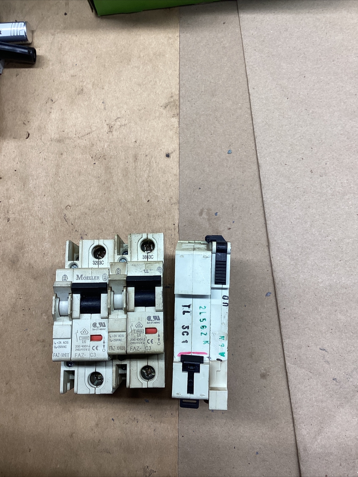 Lot Of 3 Moeller FAZ-C3 Circuit Breaker With FAZ-XH11 #5001PT35FML