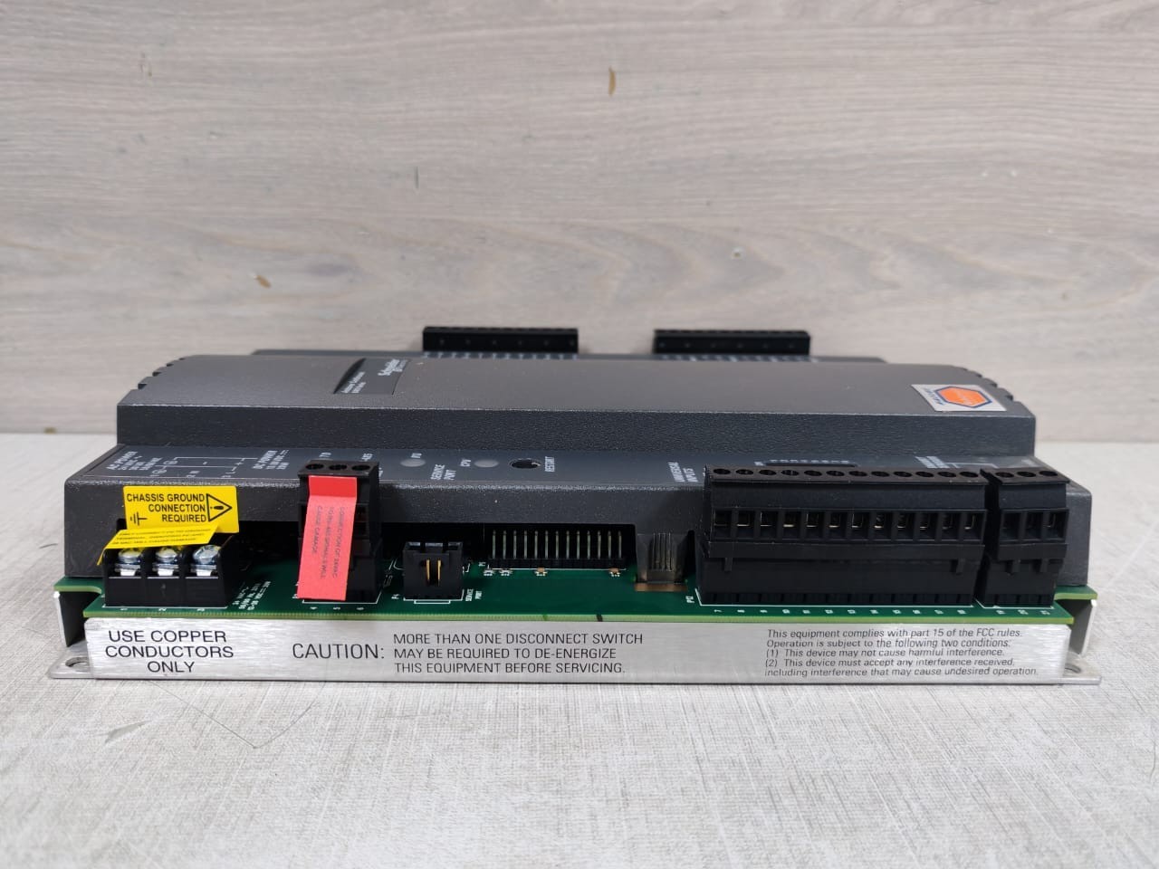 SCHNEIDER ELECTRIC B3814 ANDOVER CONTINUUM B3810 SERIES