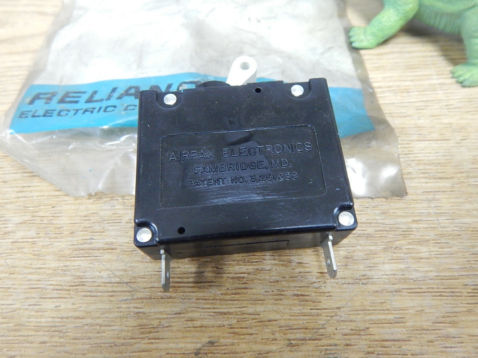 NEW Airpax UPG1-1542-4 Switch 8007 65241-37E *FREE SHIPPING*