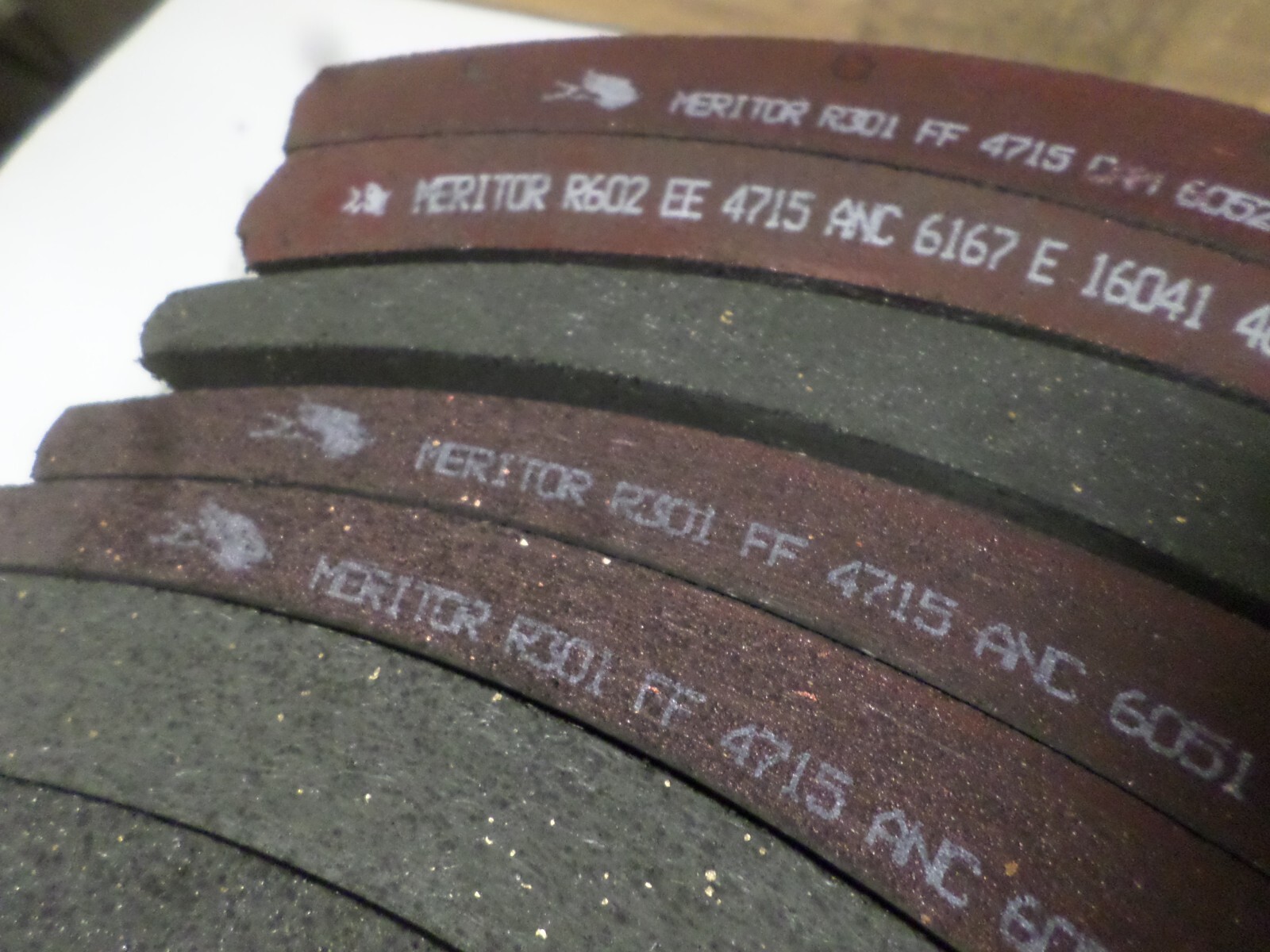Meritor Brake Lining Kit 2001 M 169 82-23861-000 (8 Pieces)