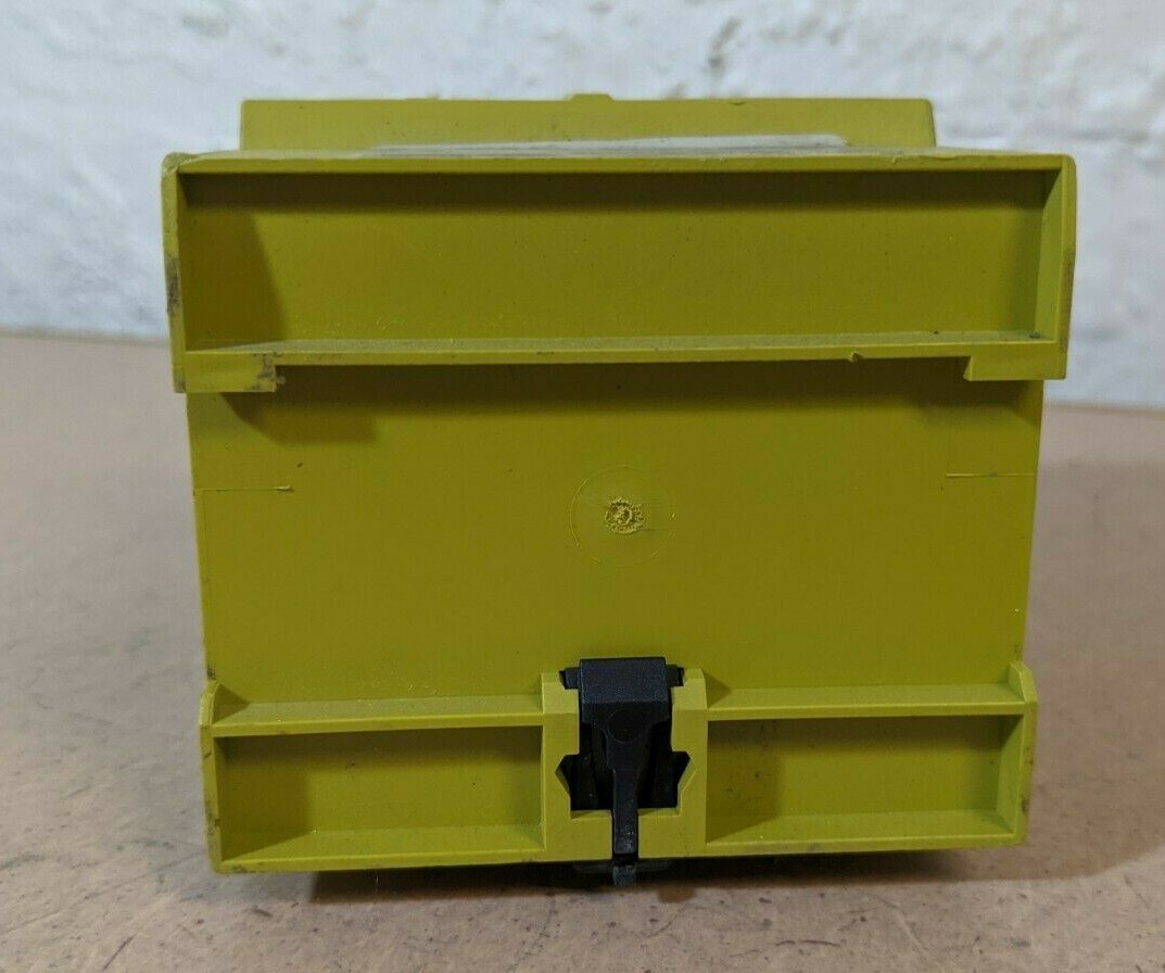 PILZ PNOZ11 Safety Relay 24VAC 24VDC 7n/o 1n/c