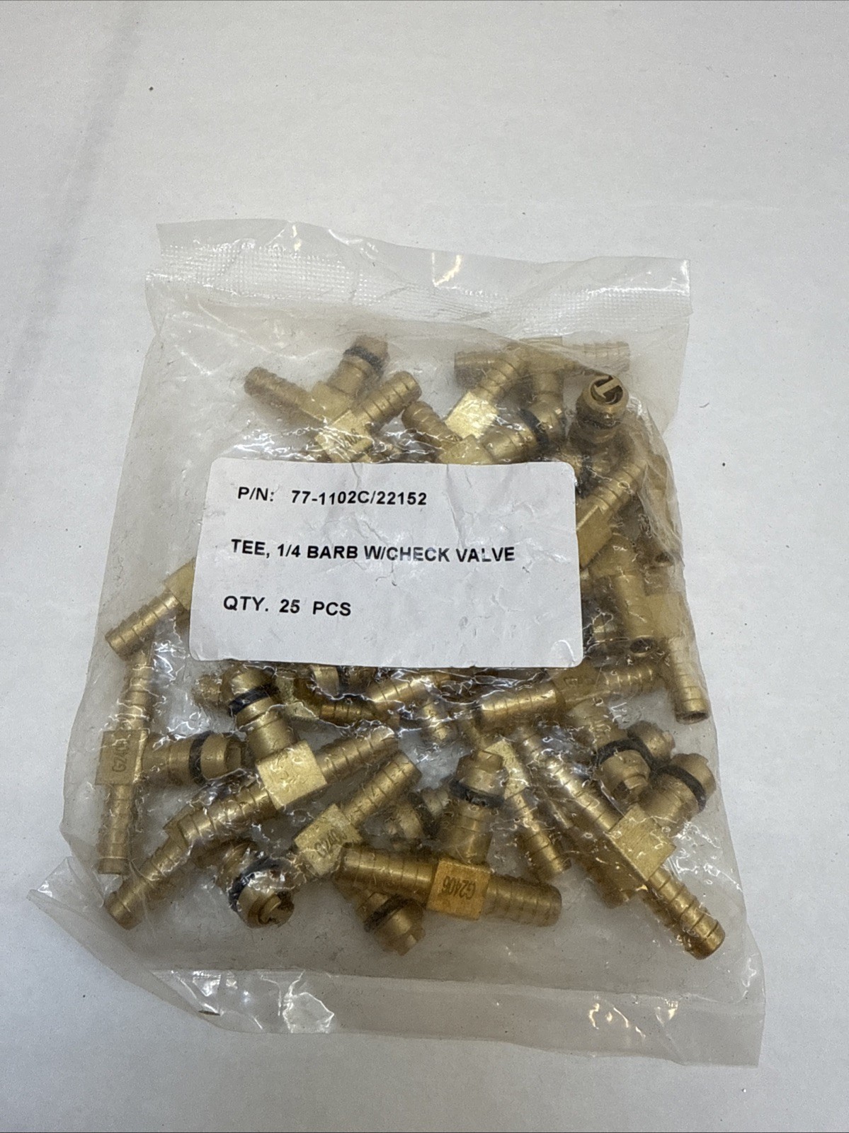 Two 1/4 Barb tee’s C02 inlet fitting with check valve and O-ring Qty 25