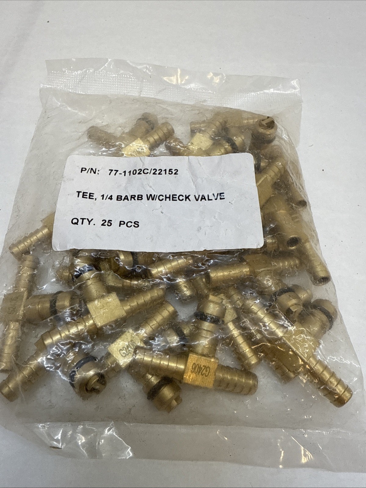 Two 1/4 Barb tee’s C02 inlet fitting with check valve and O-ring Qty 25