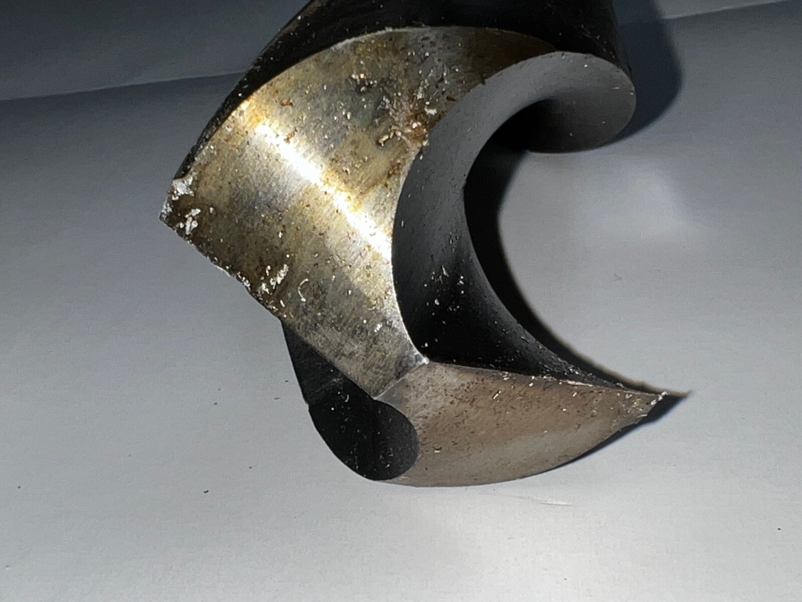 CLEVELAND MORSE TAPER SHANK DRILL BIT MT4 1-15/16″ CUT 10-1/4″ LOC 16-1/2″ OAL