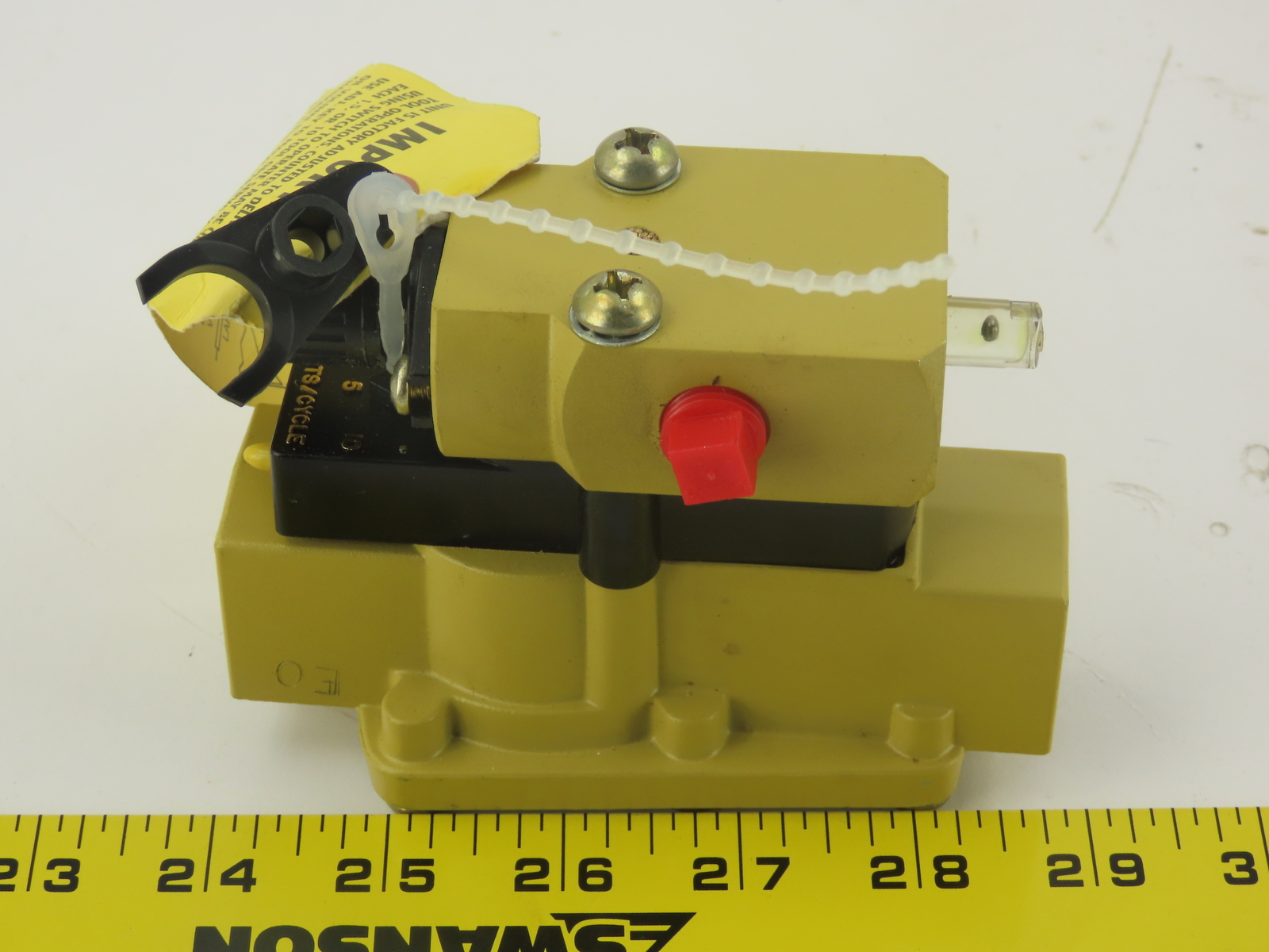 Master Pneumatic A60061 E0 A60061 E0 3/4 NPT Single Point Lubricator NEW