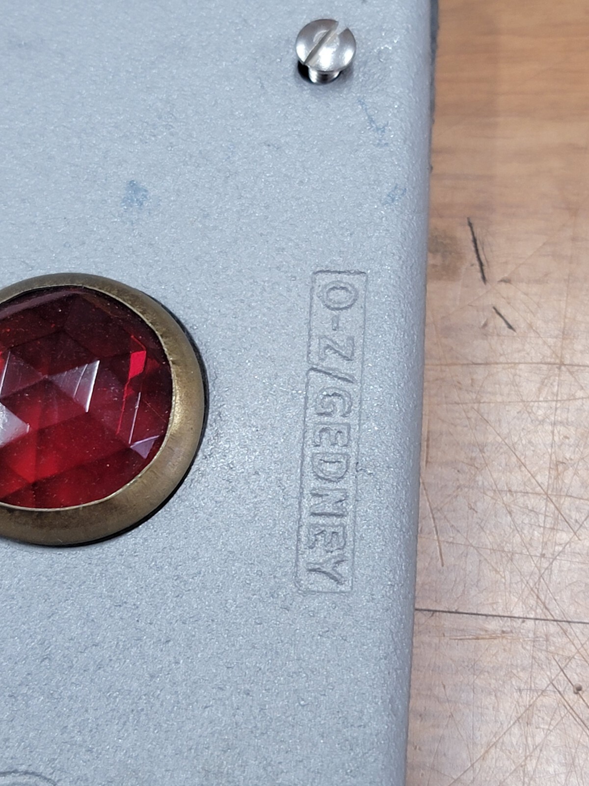 APPLETON ELECTRIC FSK-1-JCA Weatherproof Cover with Red Jewel 10L158