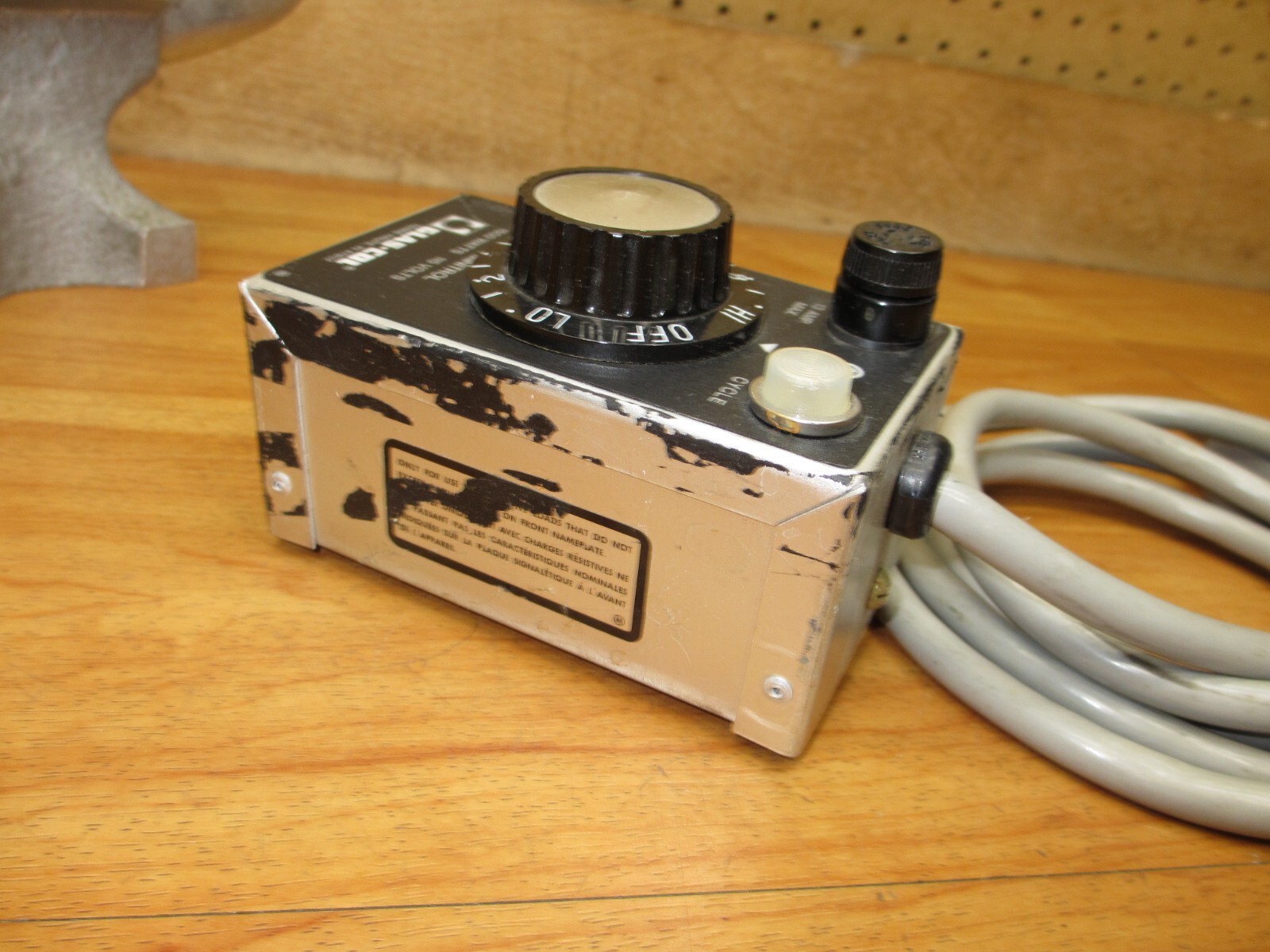 Glas-Col PL-312 Minitrol *USED POWERS UP* Power Control 1500 Watts 115VAC