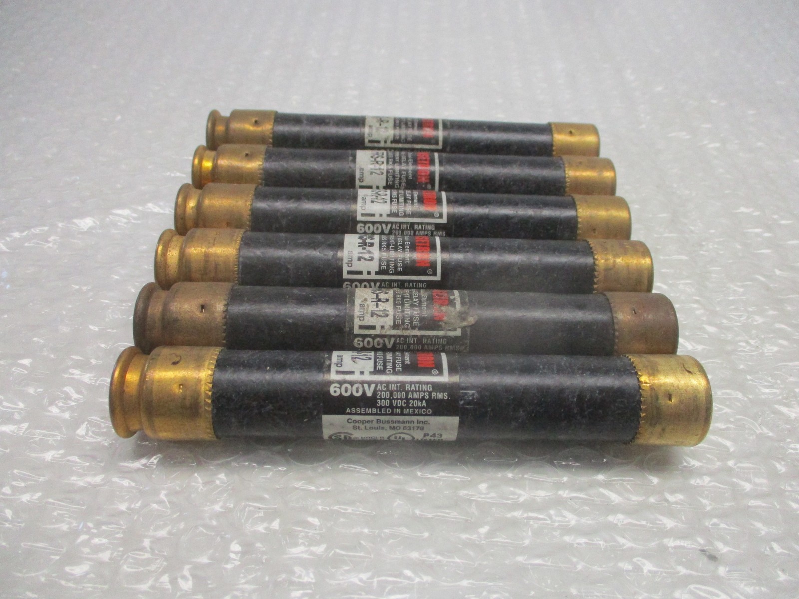 FUSETRON FRS-R-12 FUSE BLACK LOT OF 6 NSNP