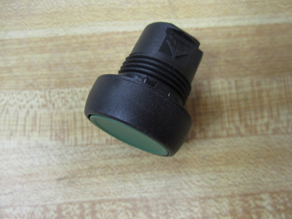 Allen Bradley 800FP-F3 Green Flush Button 800FPF3