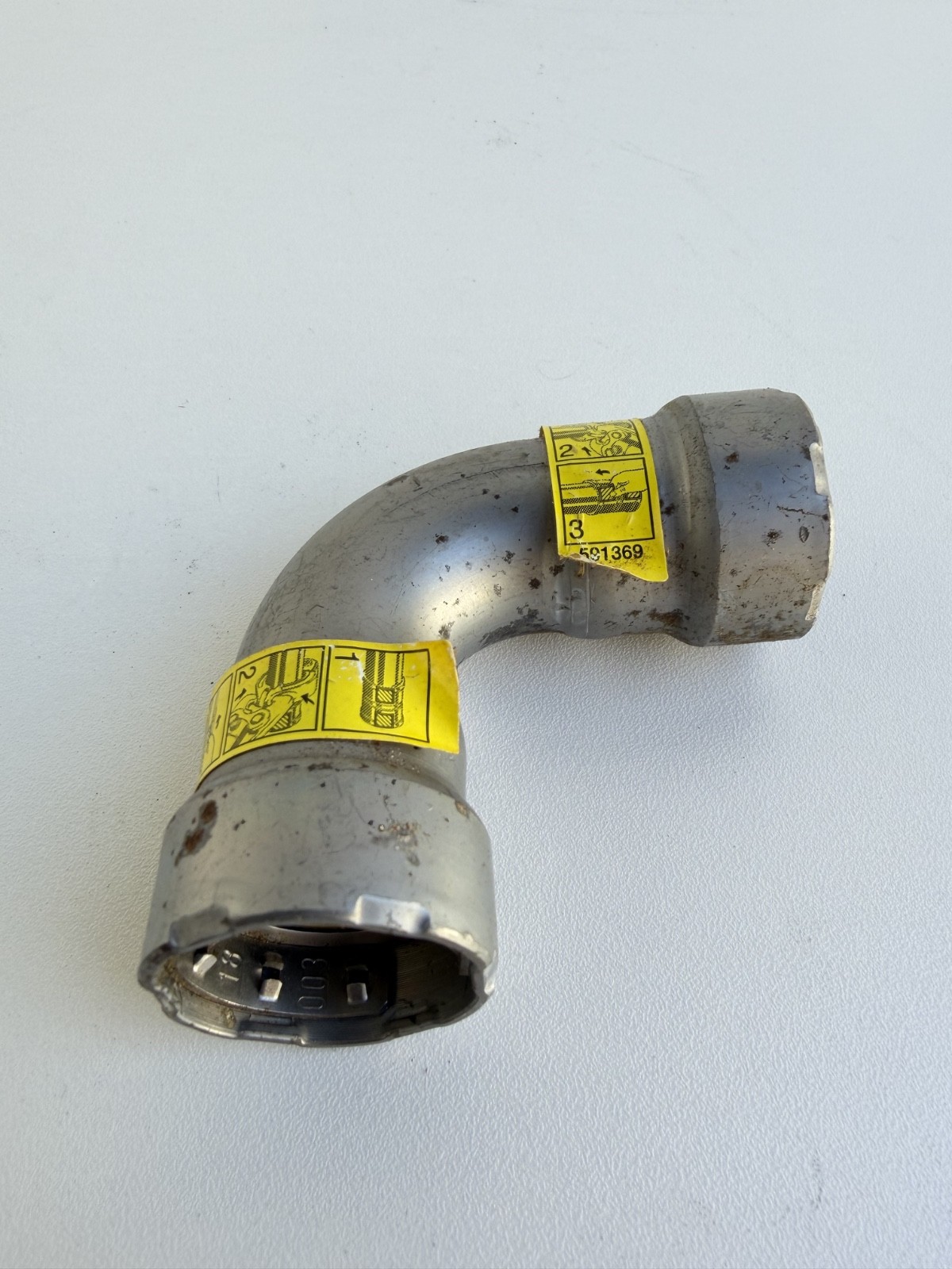 Viega MegaPressG 25201 Carbon Steel 90 Degree Elbow 1/2 Inch Press Connection