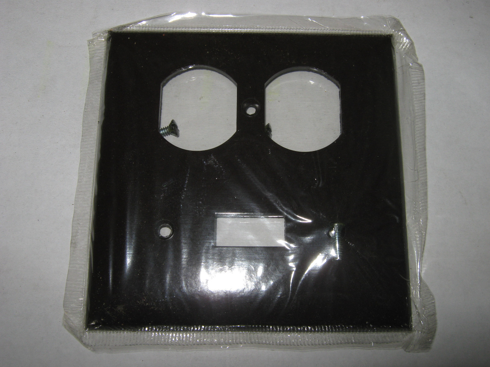 Slater S-91532 Two Gang Combination Toggle & Duplex Brown Wall Plate, New