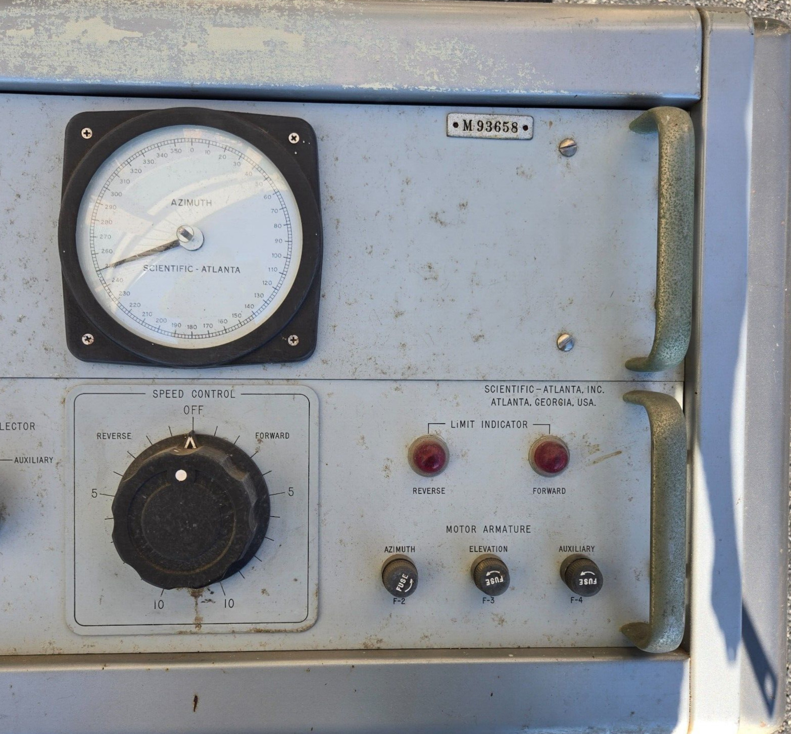 Used Scientific Atlanta Position Indicator Control PC-2 Model: PI3-1 w/ Cables