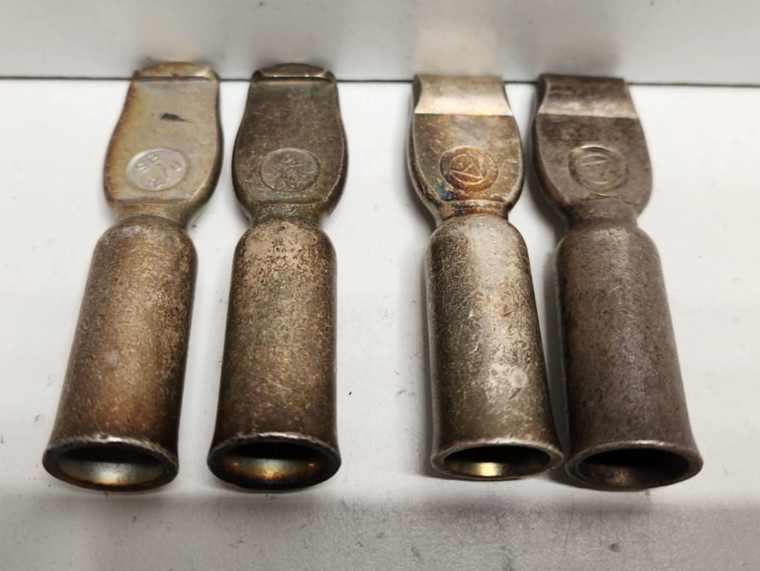 LOT OF 4 NEW OLD STOCK! ANDERSON 350A 600V SB2/0 2AWG CRIMP CONTACTS 907
