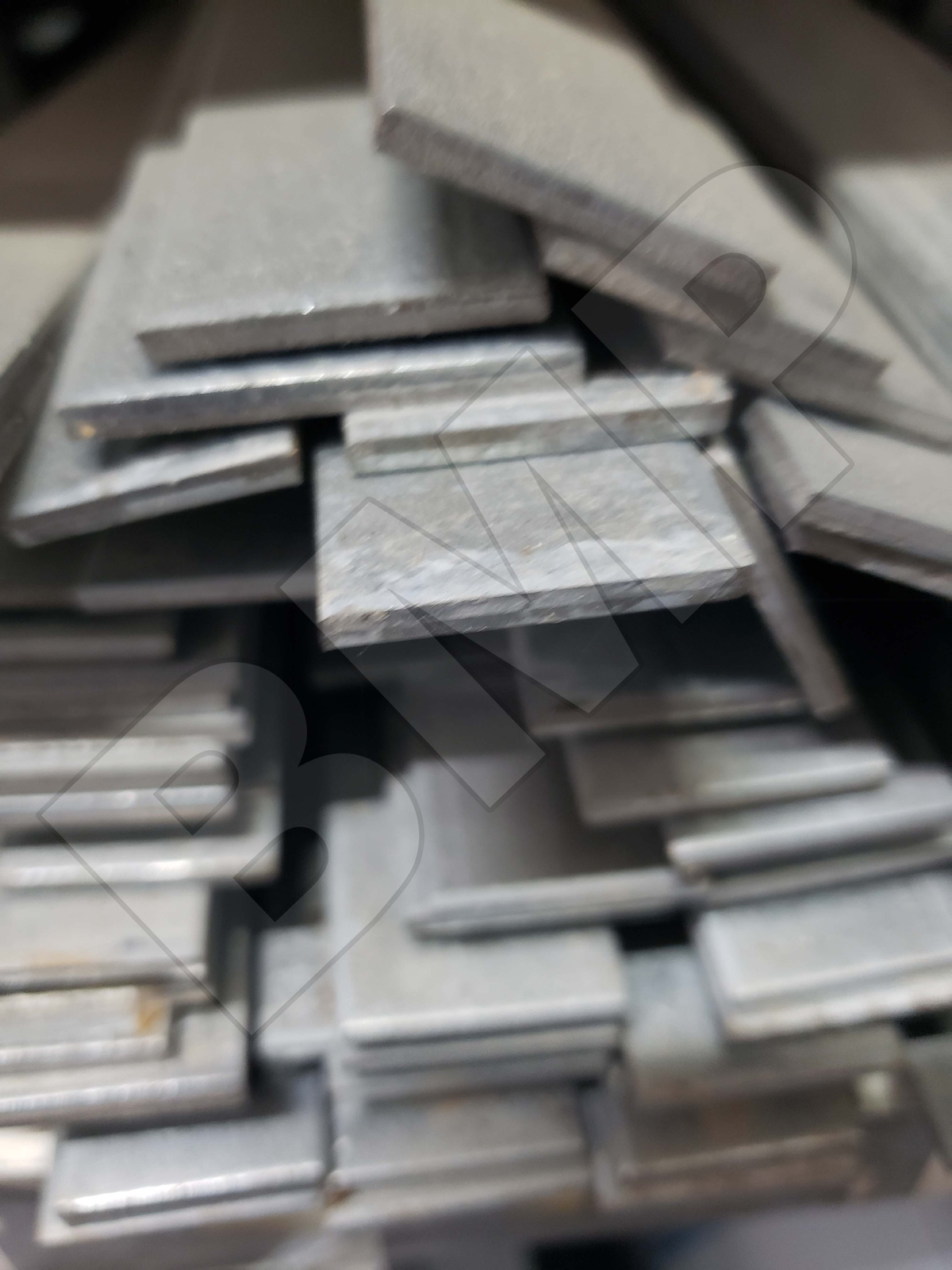 Zinc Plated Steel Flat Bar / Plate Heavy Duty 1/8″ x 1″ x 48″ – 1300310