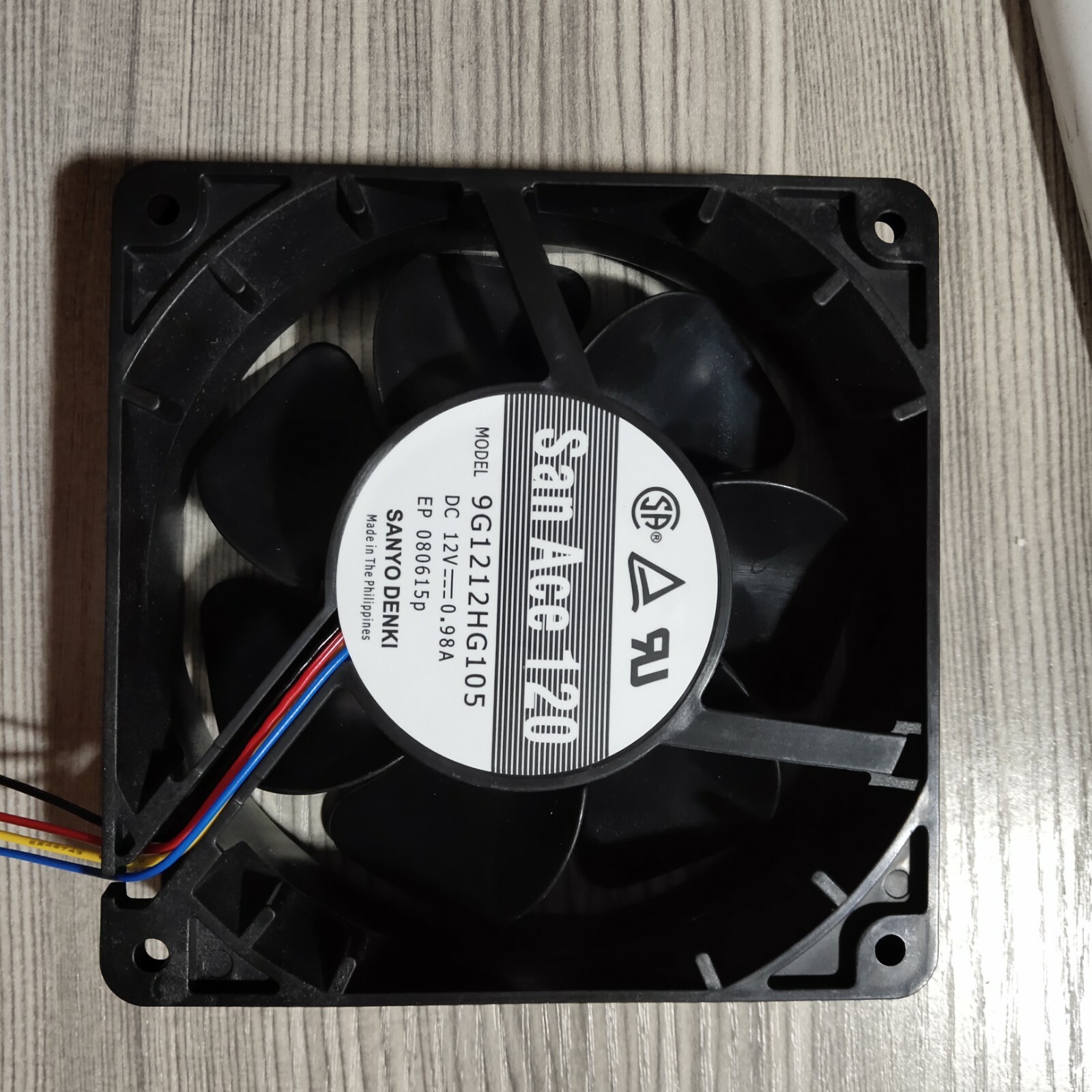 1PC For FAN Sanyo 9G1212HG105 12v 0.98A Z#1