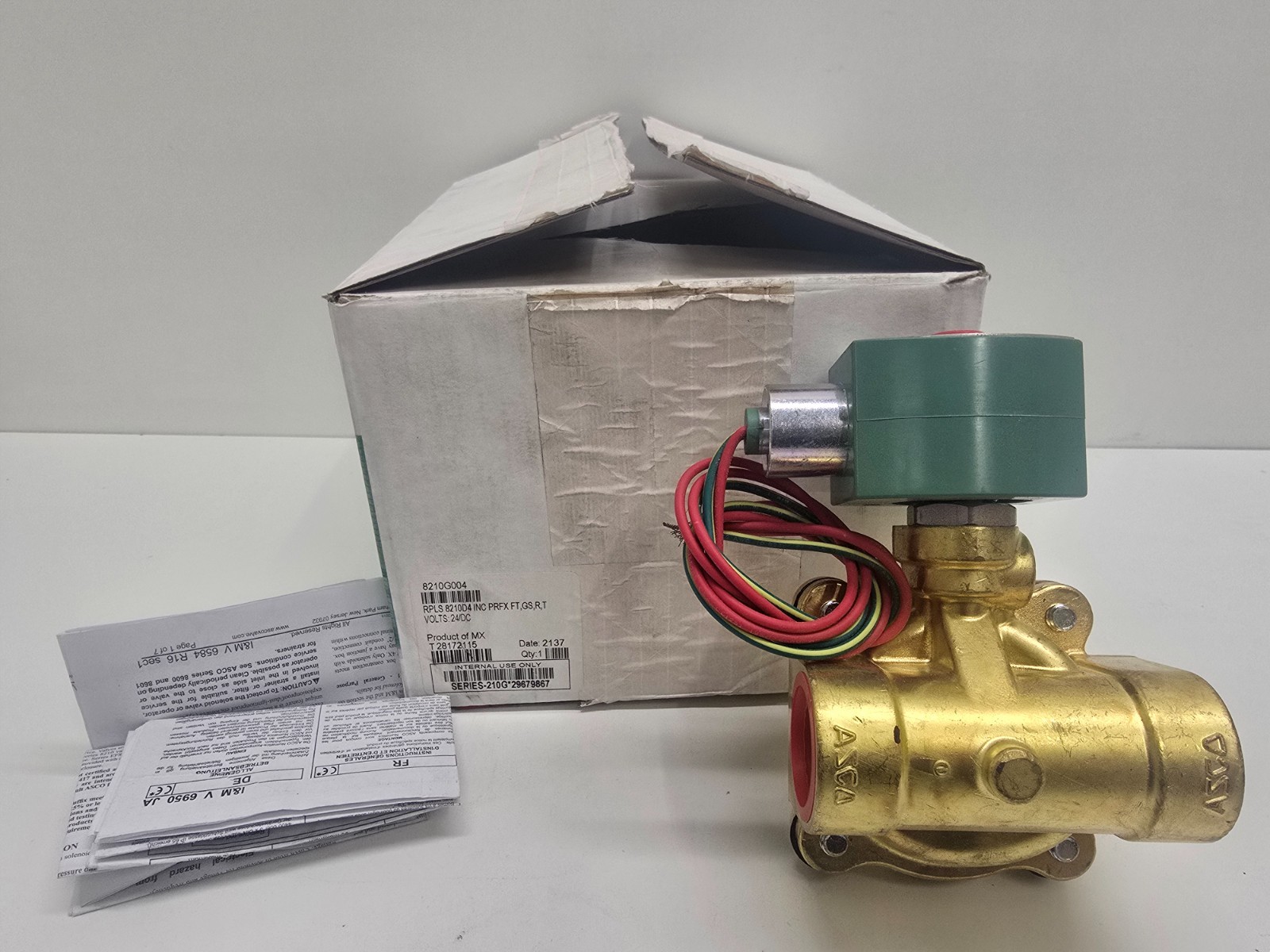 NEW IN BOX! ASCO 24VDC SOLENOID VALVE COIL 8210G004DC24