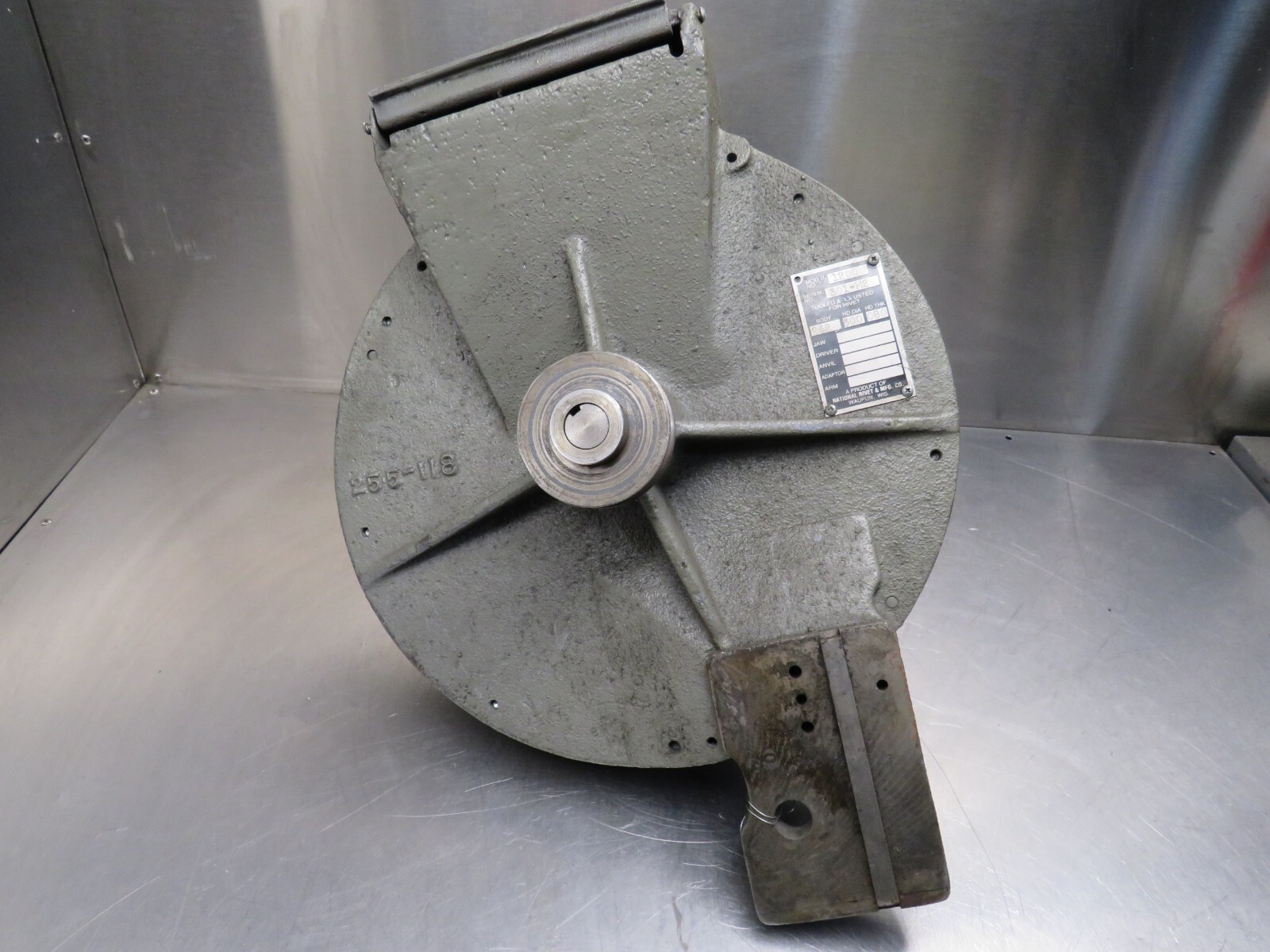 National Rivet & MFG Co. Model 1200 Body: 252 HD Dia: 500 HD THK: 080