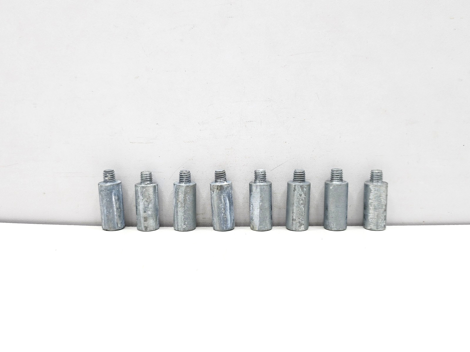 21784131 ZINC ANODE STEYR MOTORS LOT OF 8