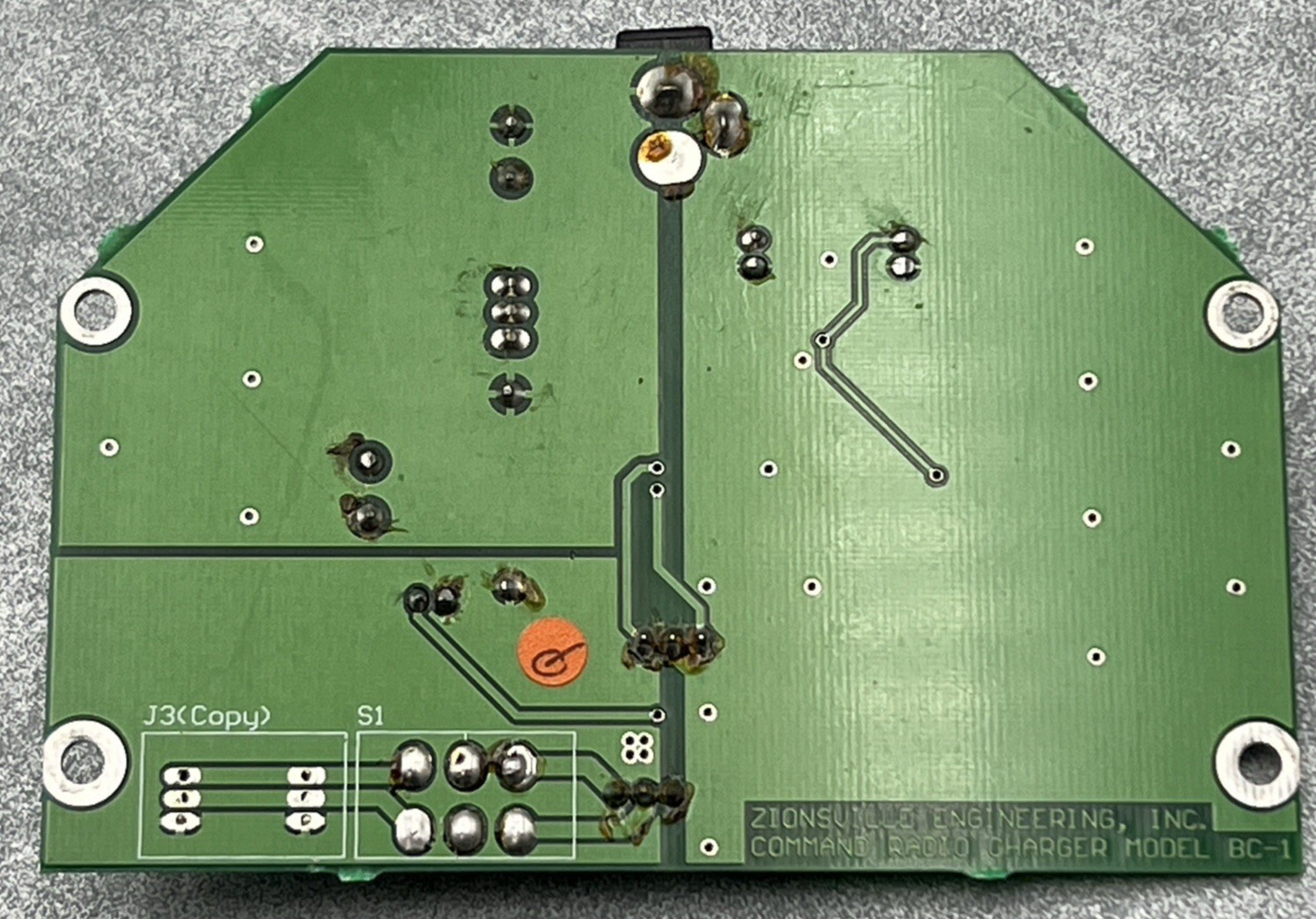 COMMAND RADIO FAST CHARGER BC-1 71E401-A CIRCUIT BOARD ZIONSVILLE ENGINEERING