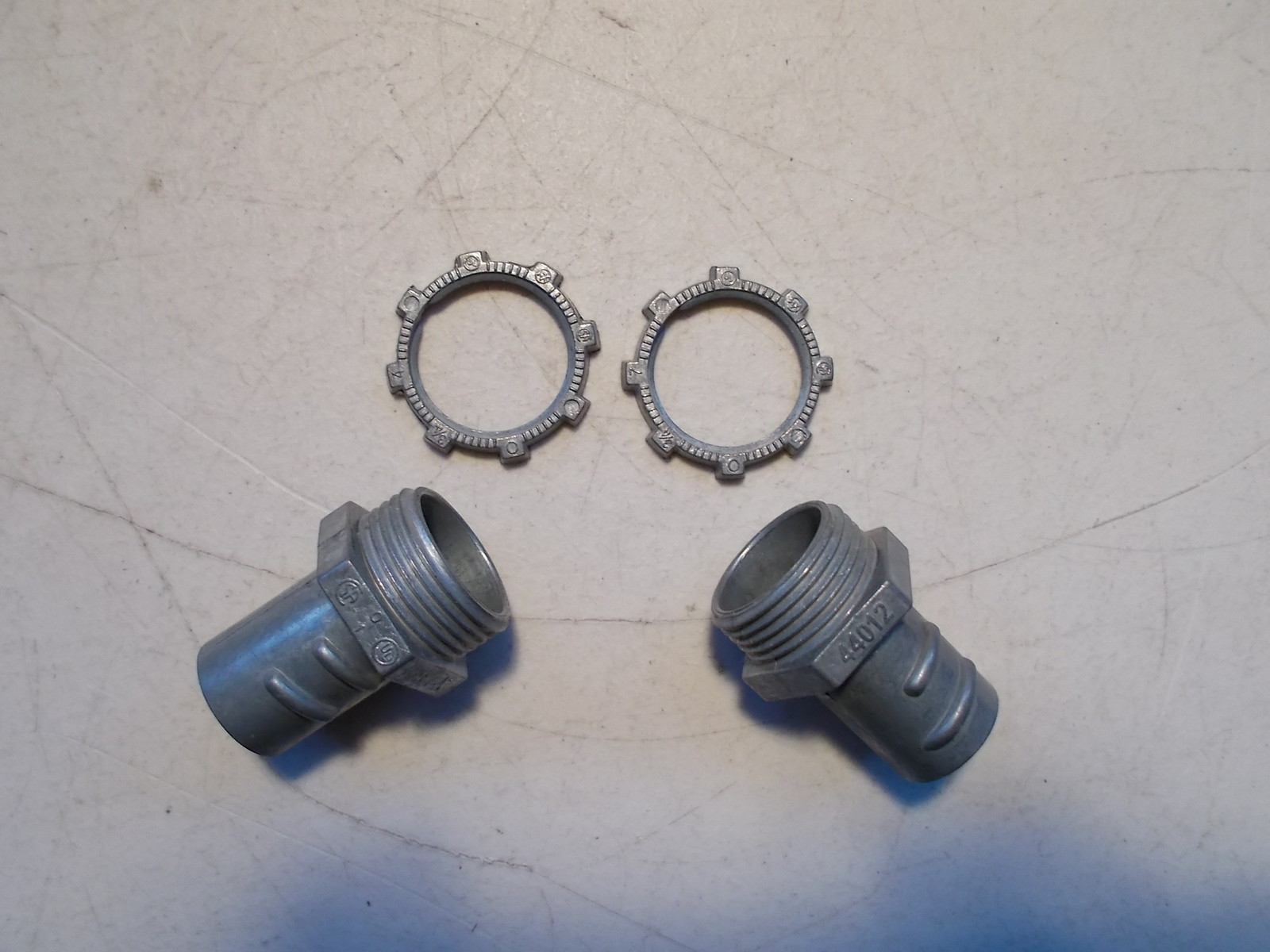 Halex 44012 3/4″ Lot of 2 Connectors *FREE SHIPPING*