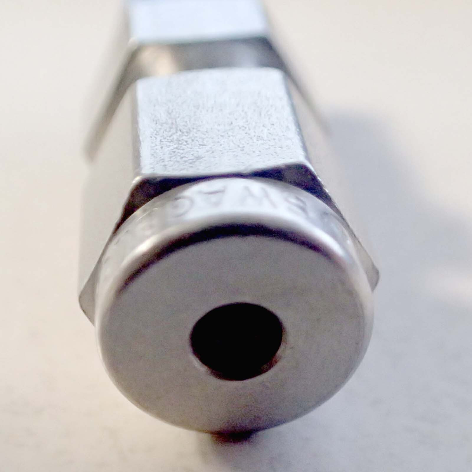 SWAGELOK SS-200-6 -2AN SS TUBE FITTING, UNION, 1/8 IN. TUBE OD X 1/8 NEW