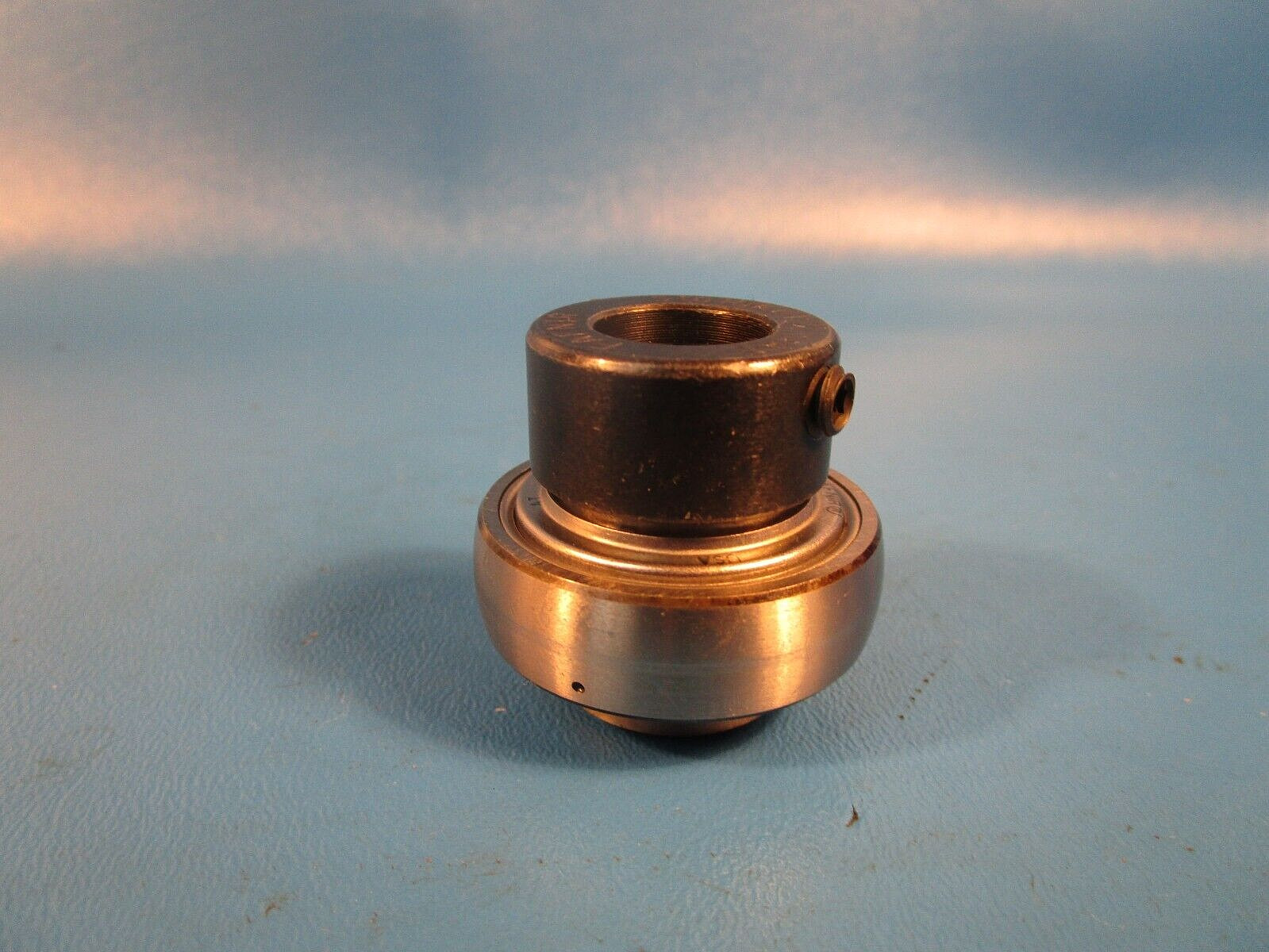FAFNIR G1010RRB, Ball Insert Bearing – Cylindrical Bore, 5/8 in ID, Eccentric