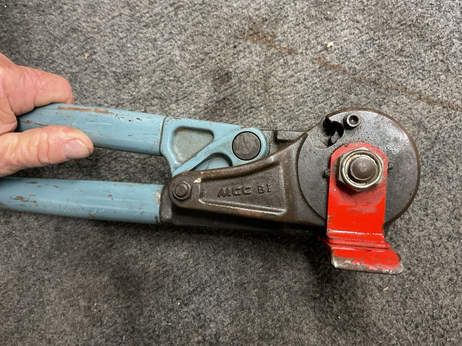 MCC AB-3W 3/8″ Mild Steel Threaded Rod Cutter