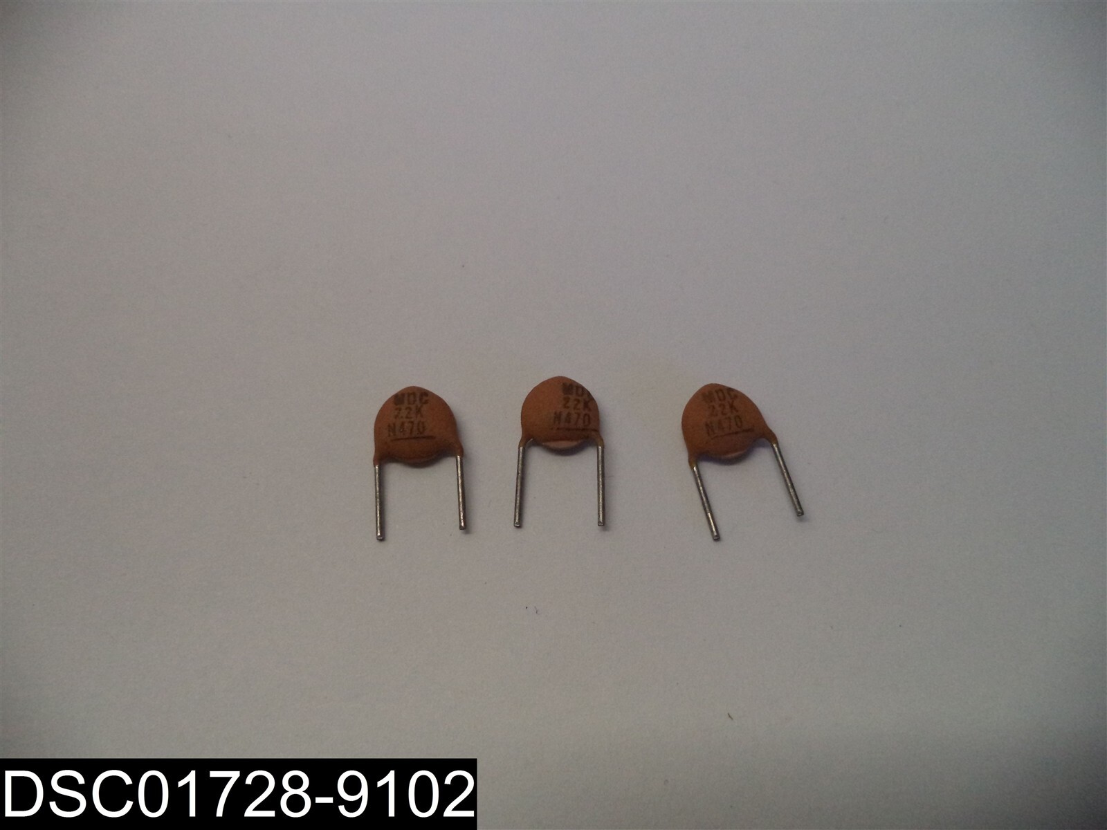 QTY=12 : 1x 822-5342, 2x- 137817, 3x- 822223, 5x- 409-7068-ND, 1x- 195516