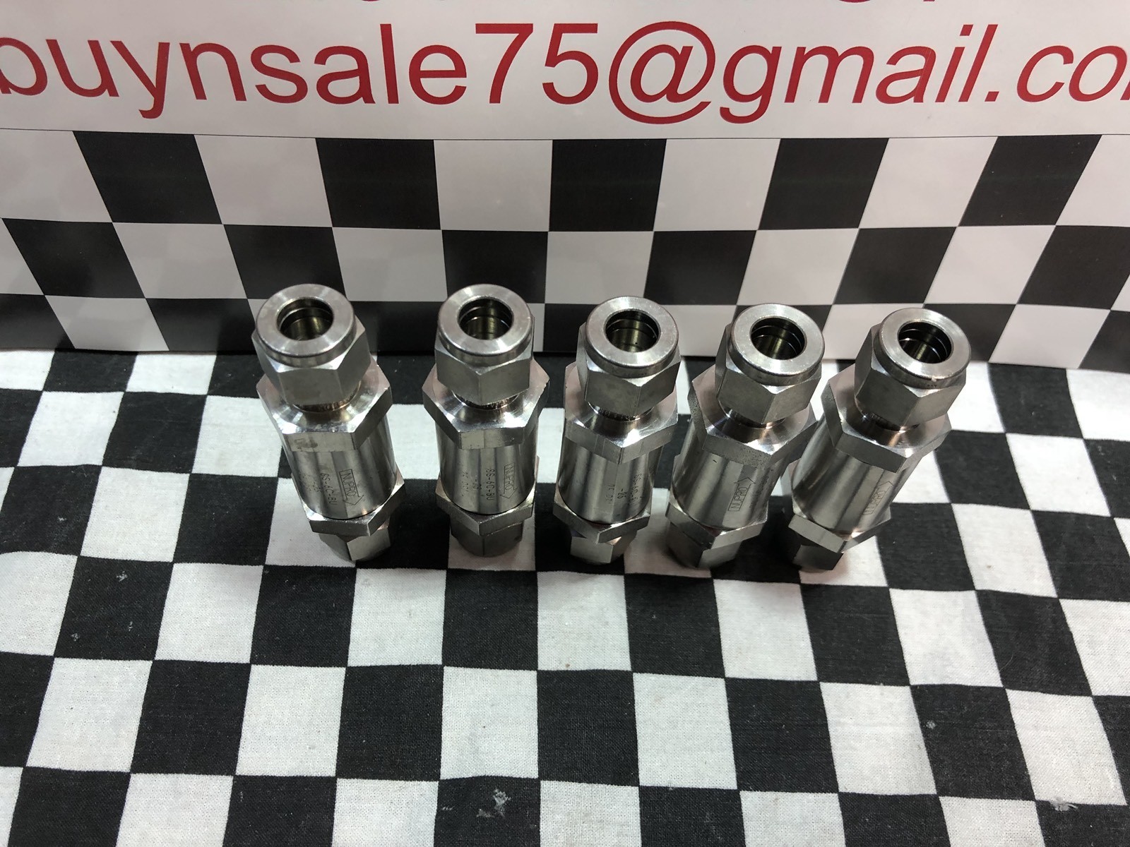LOT OF 5, SWAGELOK CHECK VALVE 3/8″, 25 PSI, SS-6C-BU-25, SHIPSAMEDAY#1622A31